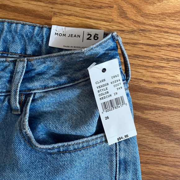 PacSun Mom Jeans - Picture 3 of 3